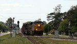 CSX 853 leads train F707 towards the "A" line